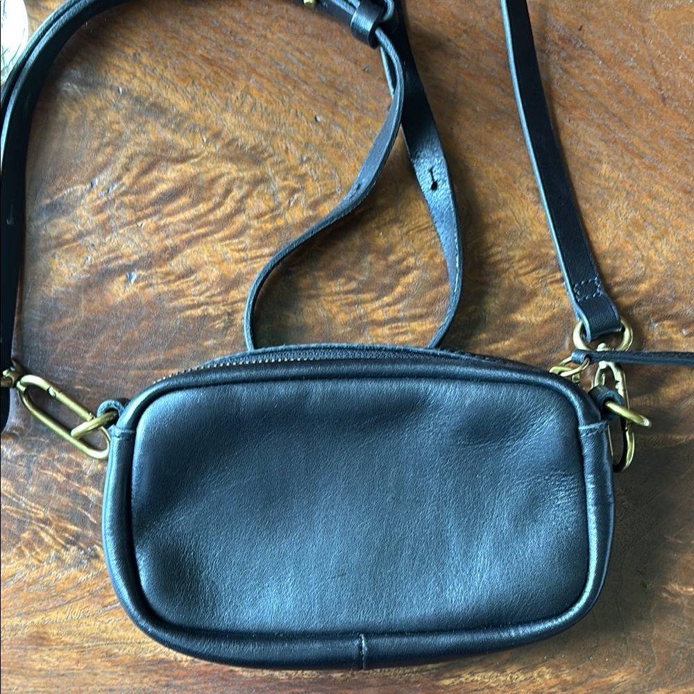 The Leather Carabiner Mini Crossbody Bag - Picture 9 of 11
